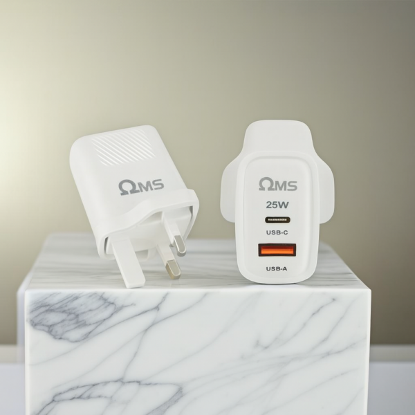 OMS 446 PD Charger 25W